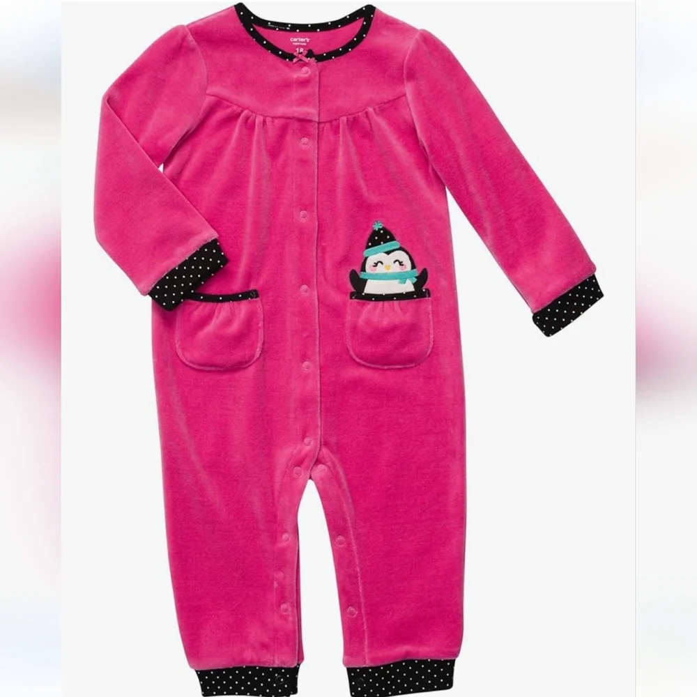 3/$20🌟Carter's Pink Long Sleeve One Piece Velour Winter Penguin Coverall 6 mos
